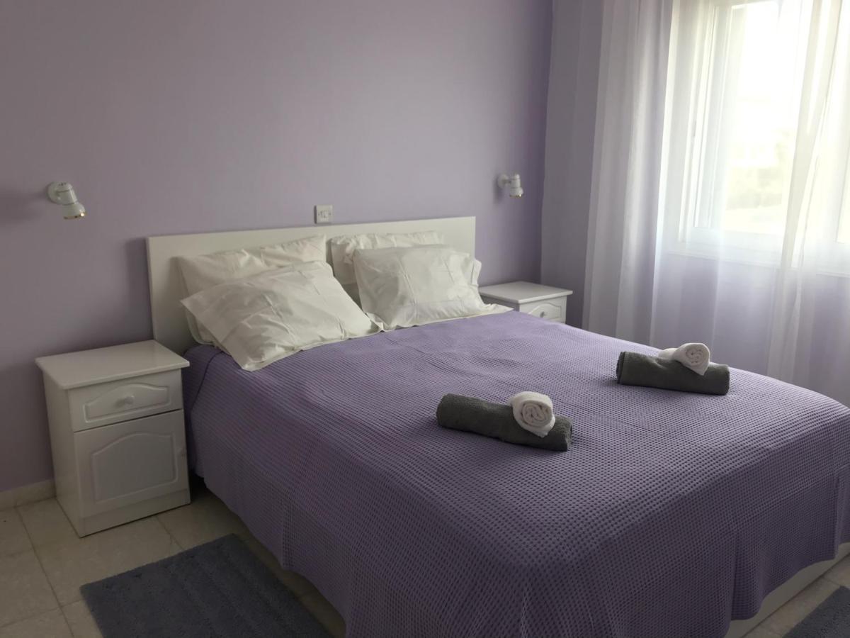 King's Palace Apt With Sea View *